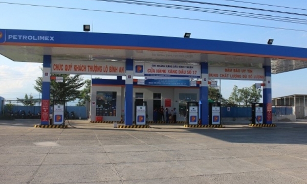 Vì sao 5 đầu mối kinh doanh xăng dầu bị tước giấy phép?