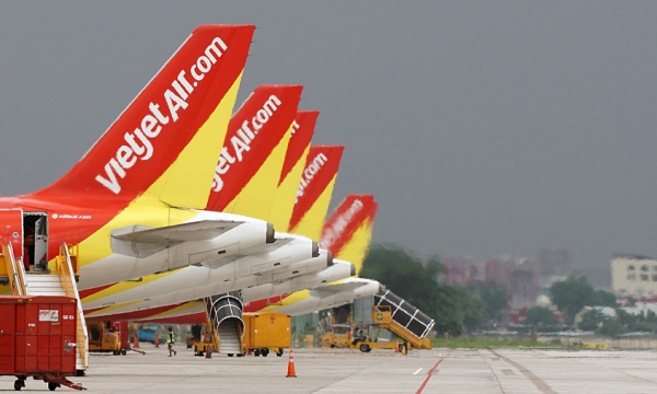 Thị giá giảm sâu, Vietjet vẫn muốn chào bán 34,8 triệu cổ phiếu giá 135.000 đồng/cp