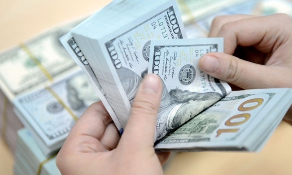 Tỷ giá ngoại tệ hôm nay 19/10: Thị trường thế giới tiếp đà suy giảm