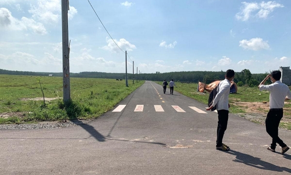 Lúc này, nên cắt lỗ BĐS hay cố “gồng” chờ thị trường?