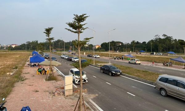 Giá bất động sản bắt đầu giảm, thị trường khi nào chạm “đáy”?