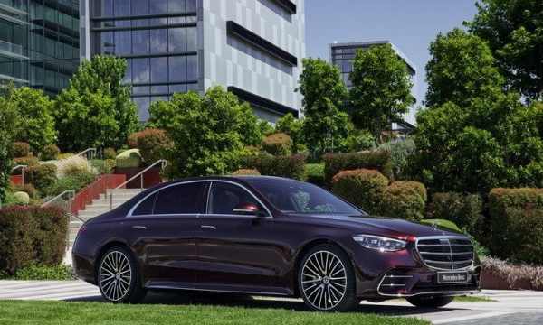 Mercedes Việt Nam tăng giá xe hàng loạt từ 1/1/2023, cao nhất đến 380 triệu đồng