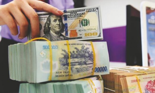 Ngân hàng Nhà nước chuẩn bị mua vào ngoại tệ, bơm tiền đồng ra thị trường?