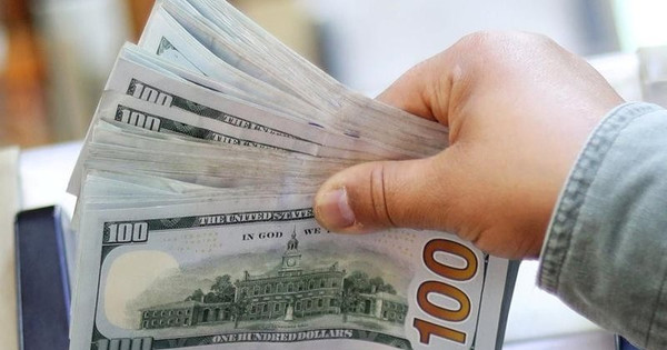 USD đảo chiều lên cao nhất 4 tuần, vàng quay đầu giảm mạnh sau dữ liệu việc làm mạnh của Mỹ