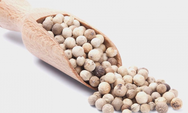 Giá tiêu hôm nay 17/1: Giảm 500 đồng/kg