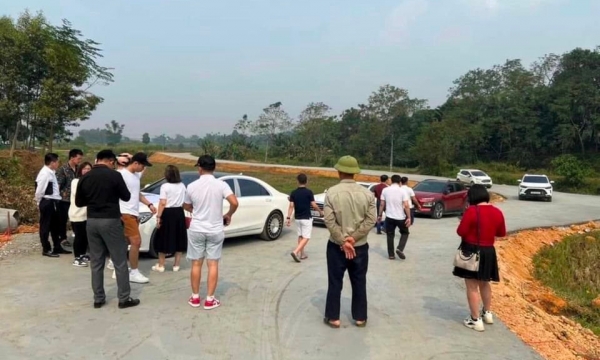 Câu chuyện nhà đầu tư quan tâm nhất lúc này: Bất động sản đã chạm “đáy” chưa và nên “bắt đáy” vào thời điểm nào?