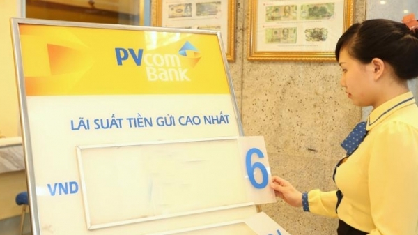 Nhiều ngân hàng hạ lãi suất tiền gửi