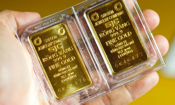 Giá vàng SJC bật tăng trong ngày Thần Tài