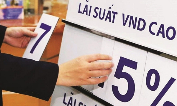 Lãi suất huy động 12 tháng sẽ giảm về mức 7,5% vào cuối năm nay?