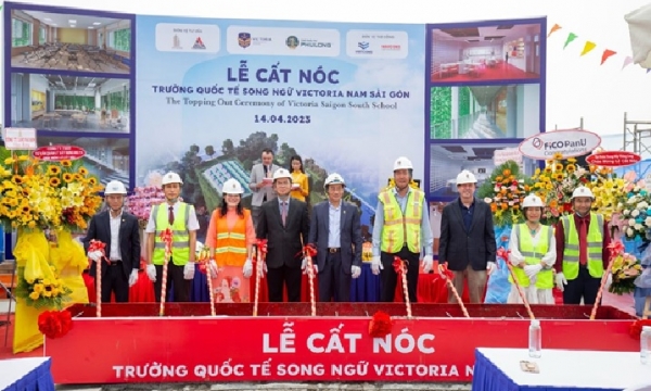 Lễ cất nóc 'trường học hạnh phúc' - Victoria Nam Sài Gòn