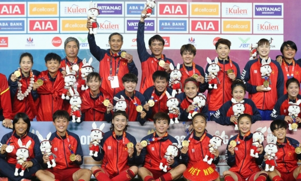 Thaco tặng đội tuyển bóng đá nữ Việt Nam 1 tỷ đồng sau khi giành HCV thứ 4 liên tiếp tại SEA Games 32