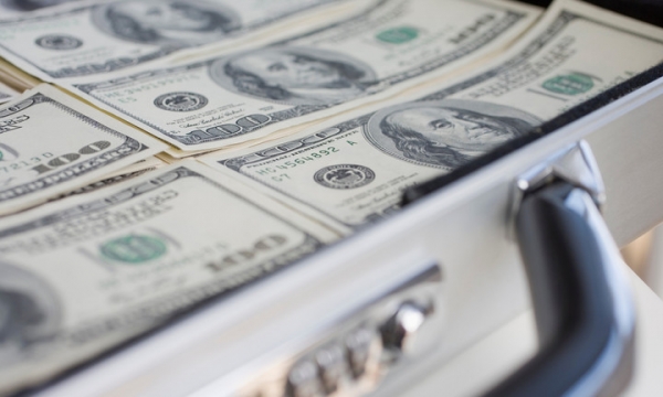 Khủng hoảng kinh tế giúp các công ty lớn nhất kiếm được 'lợi nhuận khổng lồ'