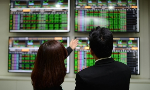Nhận định phiên giao dịch ngày 6/9: VN Index tiếp tục xu hướng chinh phục đỉnh cũ