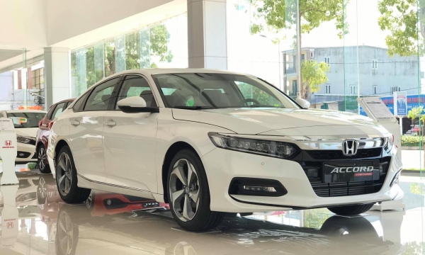 Bảng giá ô tô Honda tháng 10: Honda Accord ưu đãi 50% lệ phí trước bạ
