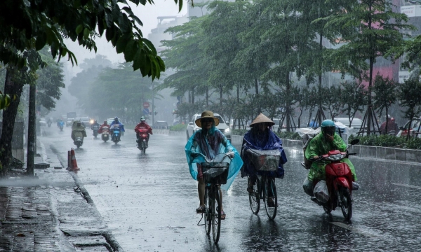 Gió mùa đông bắc tràn về, miền Bắc nhiều nơi có mưa to