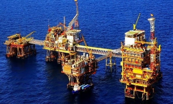 Giá xăng dầu hôm nay (28/11): Dầu thô quay đầu giảm