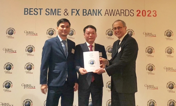VietinBank tiếp tục khẳng định vị thế “Ngân hàng cung cấp dịch vụ ngoại hối tốt nhất Việt Nam”