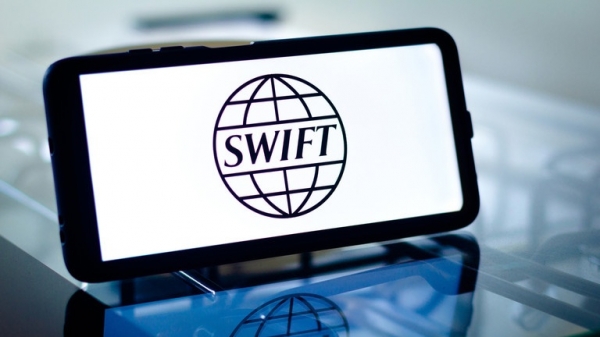 Nga và Iran không cần SWIFT