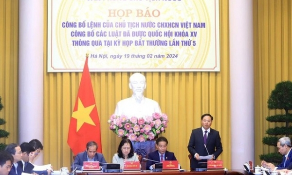 Công bố lệnh của Chủ tịch nước về Luật Đất đai