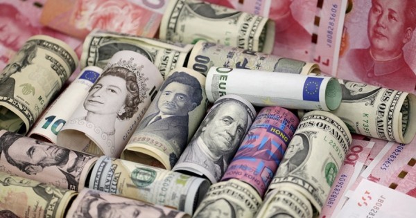 Những loại tiền tệ châu Á nào được hưởng lợi nếu Fed cắt giảm lãi suất trong năm 2024?