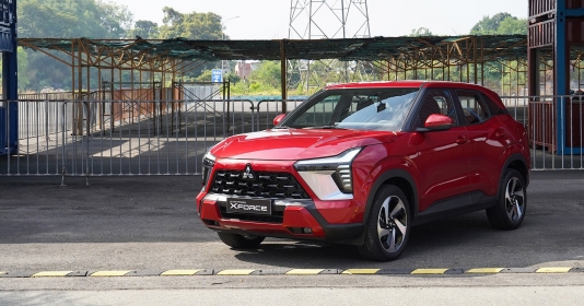 Kích cầu tiêu dùng, hàng loạt mẫu ô tô giảm giá mạnh trong tháng 3