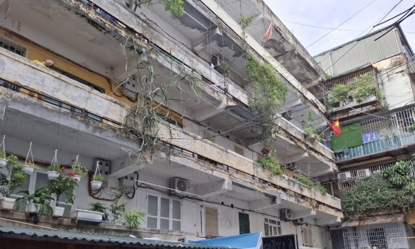 Sau chung cư, giá nhà tập thể cũ nhảy múa