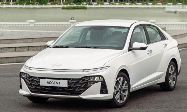Cập nhật bảng giá Hyundai Accent mới nhất tháng 11/2024: Rẻ \'chạm đáy\', đua doanh số với Toyota Vios