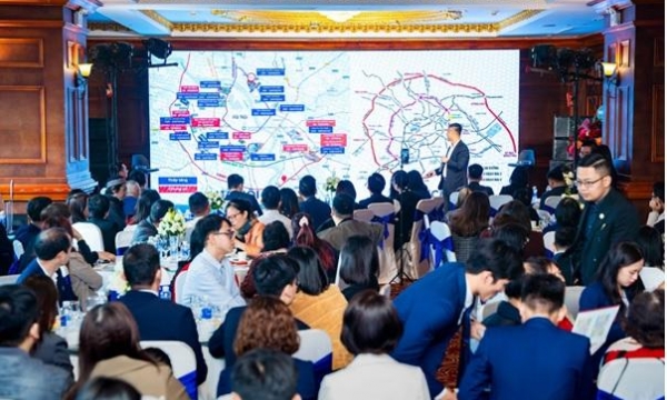 Sự kiện Đầu tư Nam tiến lần 1 hút khách, Đất Xanh Miền Bắc tiếp tục tổ chức Showday số 2