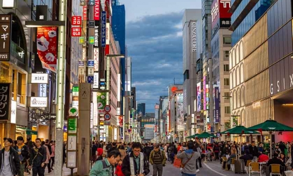 “Cuộc chiến” khốc liệt phía sau những mặt bằng thương mại triệu đô