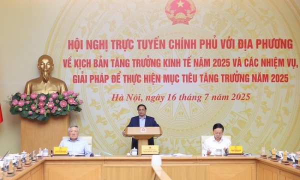 Chính phủ đặt mục tiêu tăng trưởng GDP năm 2025 từ 8,3-8,5%, phấn đấu đạt 10% vào năm 2026