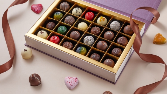 Thị trường quà tặng ngày Valentine tăng giá vẫn 'cháy hàng'
