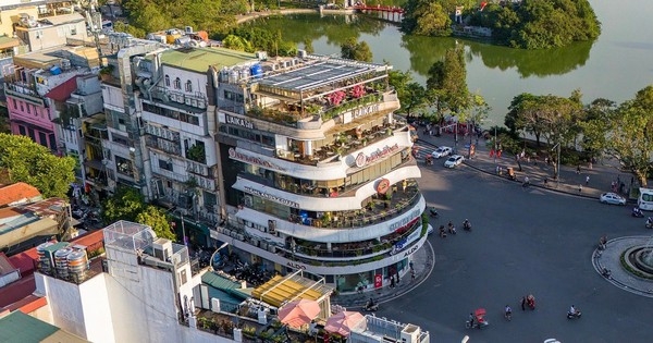 Chốt phương án đền bù các hộ dân và di dời 12 cơ quan bên Hồ Hoàn Kiếm