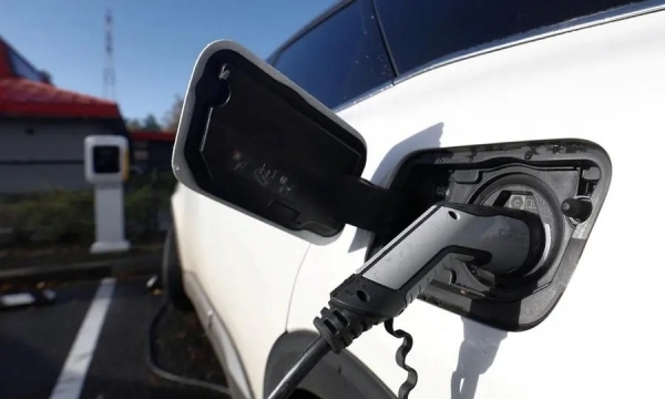 Doanh số bán xe điện toàn cầu tăng 29% trong tháng 3