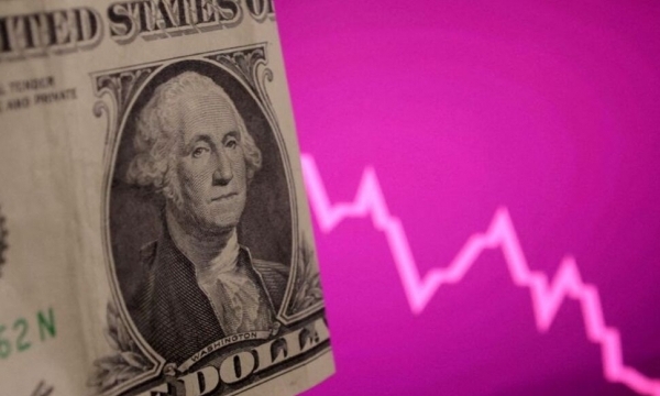 Đồng USD rơi xuống đáy 3 năm