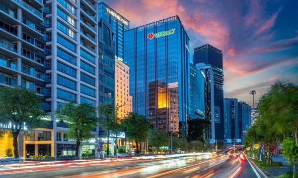 Moody’s giữ nguyên xếp hạng tín nhiệm của VPBank và FE CREDIT, nâng triển vọng của FE CREDIT lên “Ổn định”