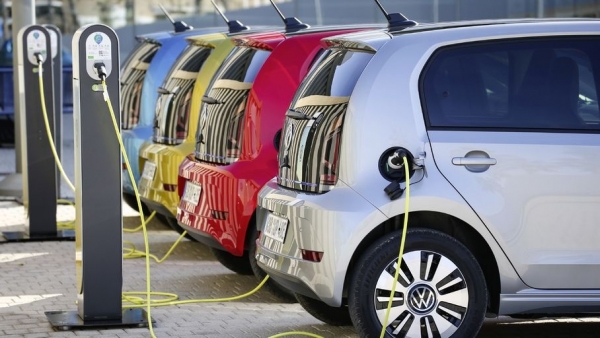 Phân tích tác động của xe điện đối với nhu cầu dầu mỏ vào năm 2030
