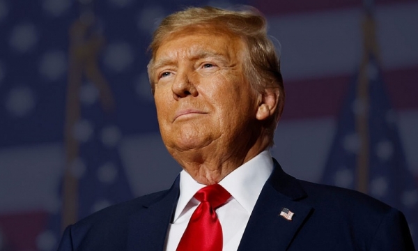 Tổng thống Trump gửi thông báo thuế quan cho các nước