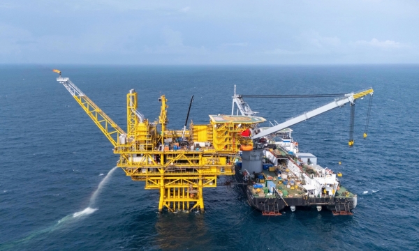 Petrovietnam chủ động thích ứng, duy trì đà tăng trưởng trong nửa đầu năm 2025