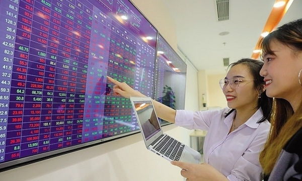 Bổ sung loạt quy định mới, Chính phủ tăng cường bảo vệ nhà đầu tư chứng khoán