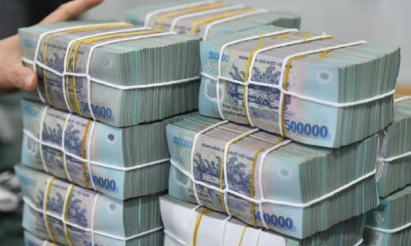 Điểm tin ngân hàng ngày 26/9: Lãi suất liên ngân hàng vọt, NHNN tăng mạnh bơm vốn