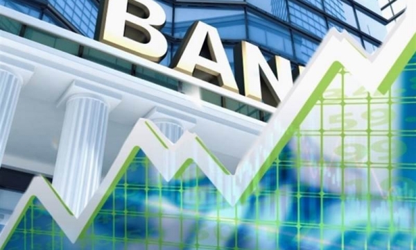 Thị trường chứng khoán ngày 01/10: VN Index tăng nhẹ, ngân hàng trở lại vai trò dẫn dắt