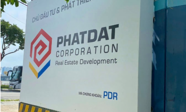 Thông tin CEO Phát Đạt bị tạm hoãn xuất cảnh gây hoang mang cho hơn 56.000 nhà đầu tư