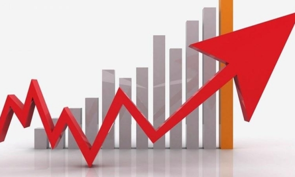 Không để rơi vào “bẫy tăng trưởng nóng”