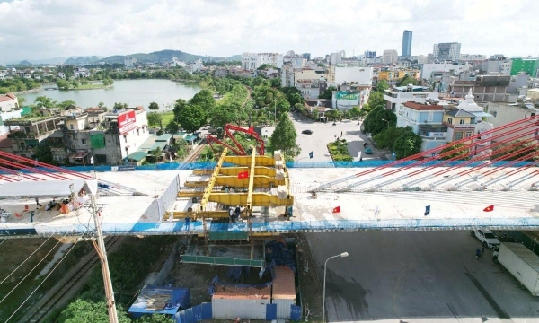 Lợi nhuận bứt phá mạnh, Đạt Phương (DPG) tiếp tục trúng gói thầu nghìn tỷ sau hàng loạt hợp đồng lớn