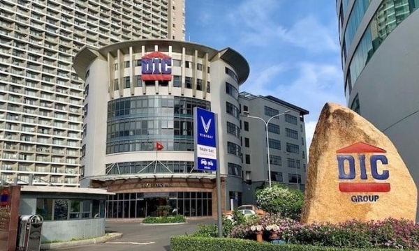 Lợi nhuận quý III/2025 tăng 17 lần, lãnh đạo cao cấp DIC Corp vẫn bán ra cổ phiếu