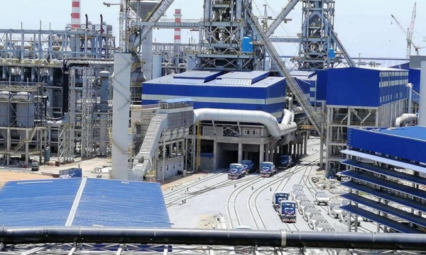 Tin doanh nghiệp nổi bật (8/11): Thị trường thép gặp khó, Hòa Phát tạm dừng hoạt động 4 lò cao