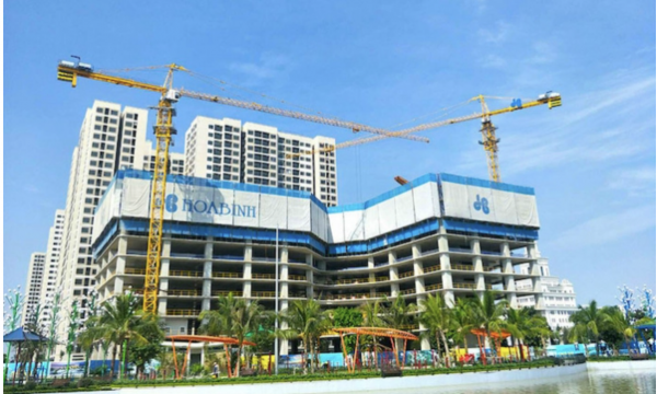 Tin doanh nghiệp nổi bật ngày 14/12: HBC thay đổi nhân sự cấp cao