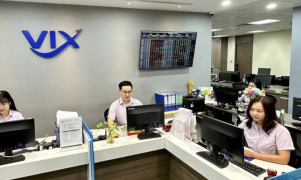 Tin doanh nghiệp nổi bật trong tuần: Thành viên HĐQT và ban kiểm soát Chứng khoán VIX xin từ nhiệm