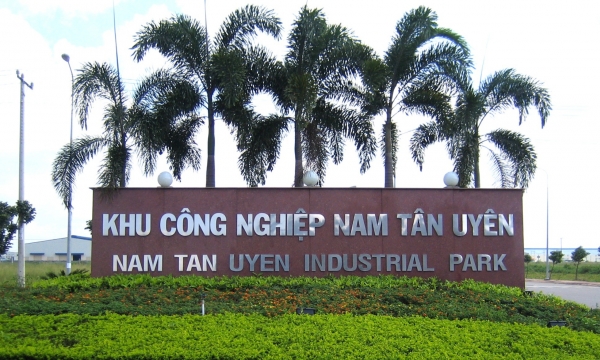 Doanh nghiệp BĐS khu công nghiệp đầu tiên báo lãi giảm do gánh nặng chi phí lãi vay