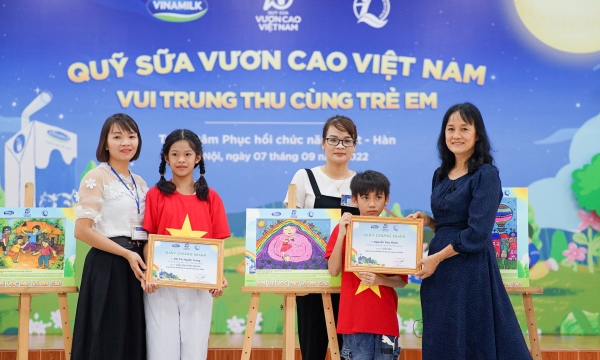 Thêm một mùa trung thu ấm áp trong hành trình 15 năm Quỹ sữa Vươn cao Việt Nam